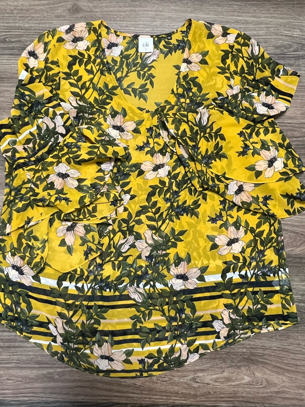 Cabi Yellow Floral V-Neck Ruffle Sleeve Top